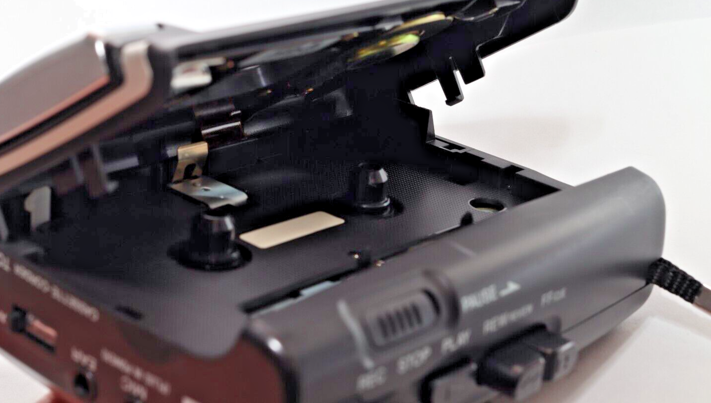 REFURBISHED - Sony Walkman Cassette-Corder TCM-465V - (Fully Operational) Serial No: 154049