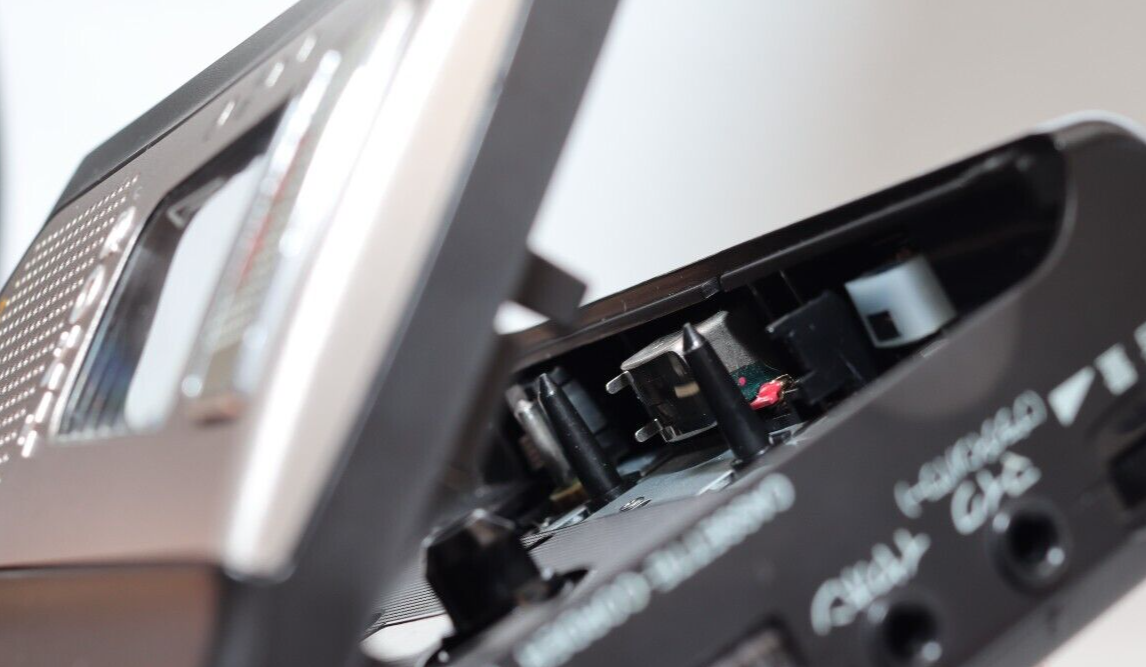 REFURBISHED - Sony Walkman Cassette-Corder TCM-36 - Japanese Version - SN: 346988 - (Fully Operational)