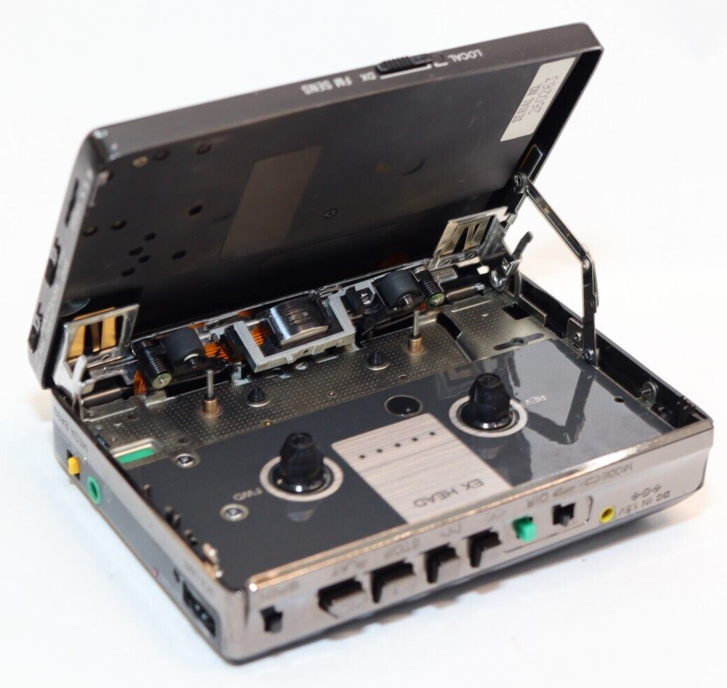 REFURBISHED - Sony Walkman Radio/Cassette WM-FX50 - (Fully Operational) Serial No: 260263
