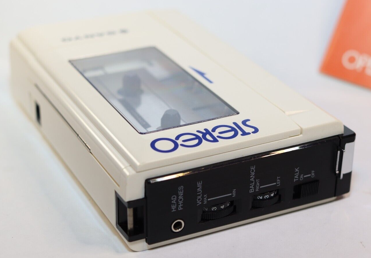 REFURBISHED - Sanyo Cassette Player M4430 - Serial Matched Boxed With Case ,Shoulder Strap and Instructions - (Fully Operational) Serial No: 14503554