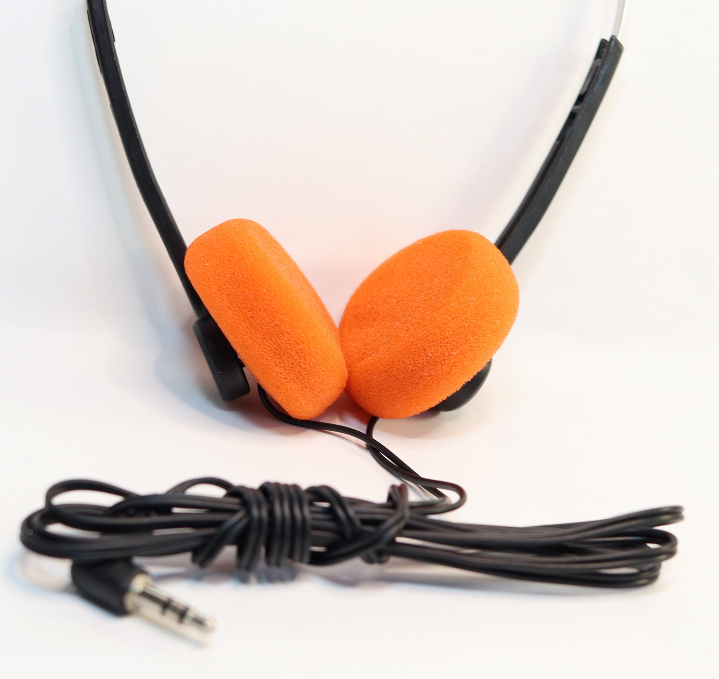 Classic Retro Look Headphones. Simple Everyday Sound.
