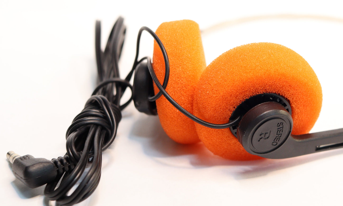 Classic Retro Look Headphones. Simple Everyday Sound.