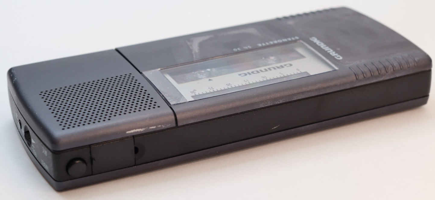 REFURBISHED - Grundig Stenorette Sh 30 , Plus 30min Cassette - (Fully Operational) Serial No: 034320800701043599
