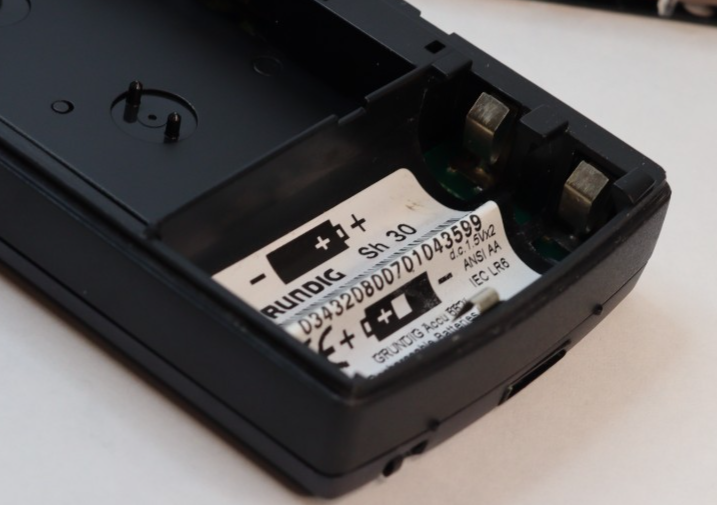 REFURBISHED - Grundig Stenorette Sh 30 , Plus 30min Cassette - (Fully Operational) Serial No: 034320800701043599