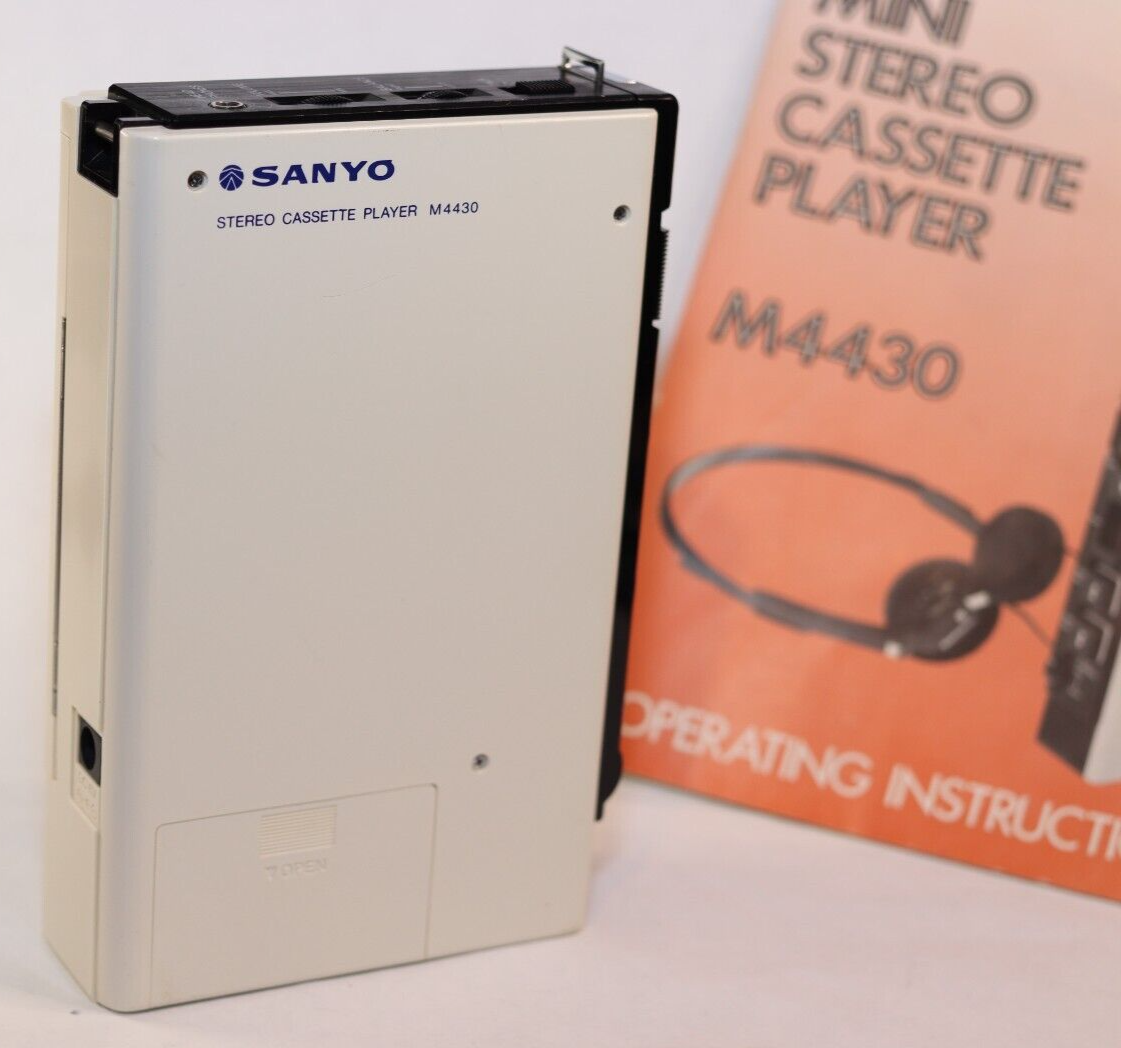 REFURBISHED - Sanyo Cassette Player M4430 - Serial Matched Boxed With Case ,Shoulder Strap and Instructions - (Fully Operational) Serial No: 14503554