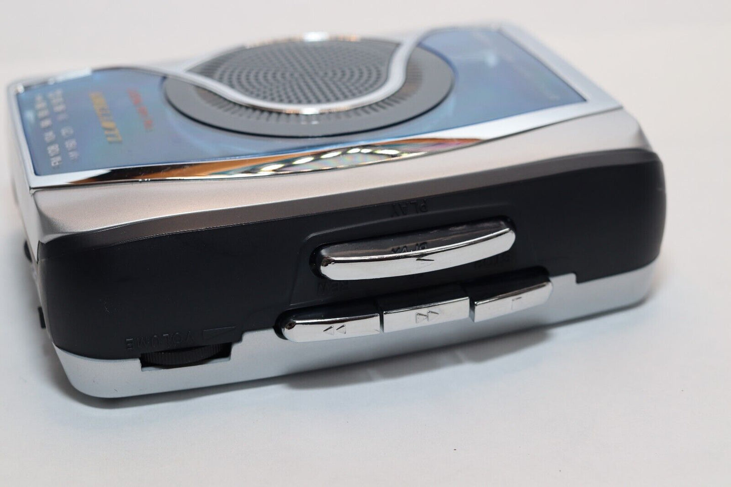 REFURBISHED - Lloytron Radio/Cassette Player W183 - (Fully Operational)