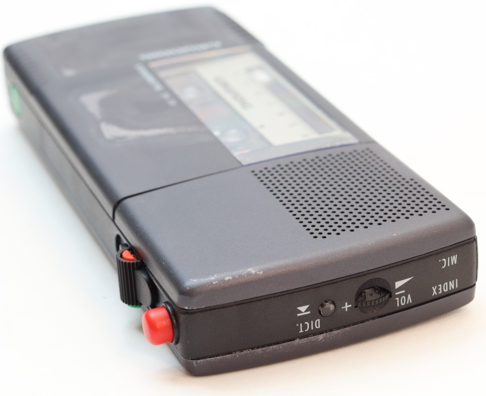 REFURBISHED - Grundig Stenorette Sh 30 , Plus 30min Cassette - (Fully Operational) Serial No: 034320800701043599