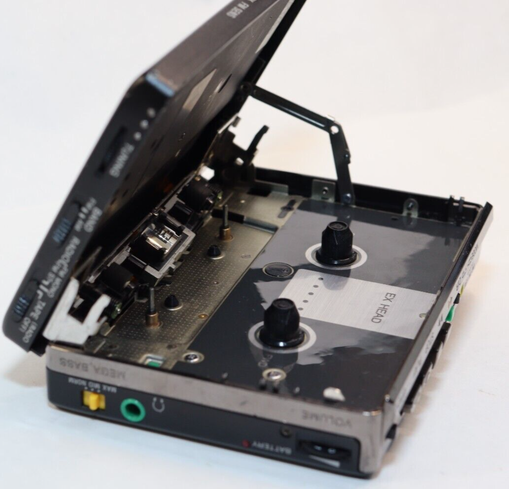 REFURBISHED - Sony Walkman Radio/Cassette WM-FX50 - (Fully Operational) Serial No: 260263
